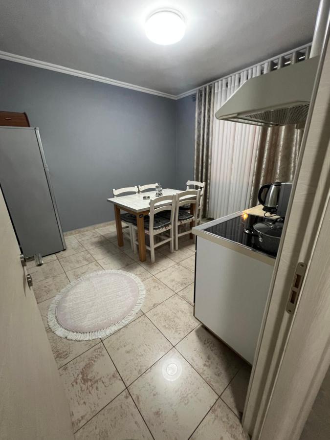 Downtown Retreat "Spiranca" Apartment Tirana Exterior photo